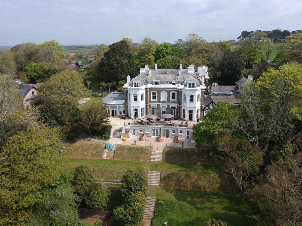 Trenython Manor Resort Фоуї Екстер'єр фото